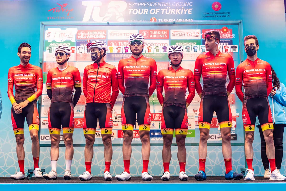 China Glory Cycling riders