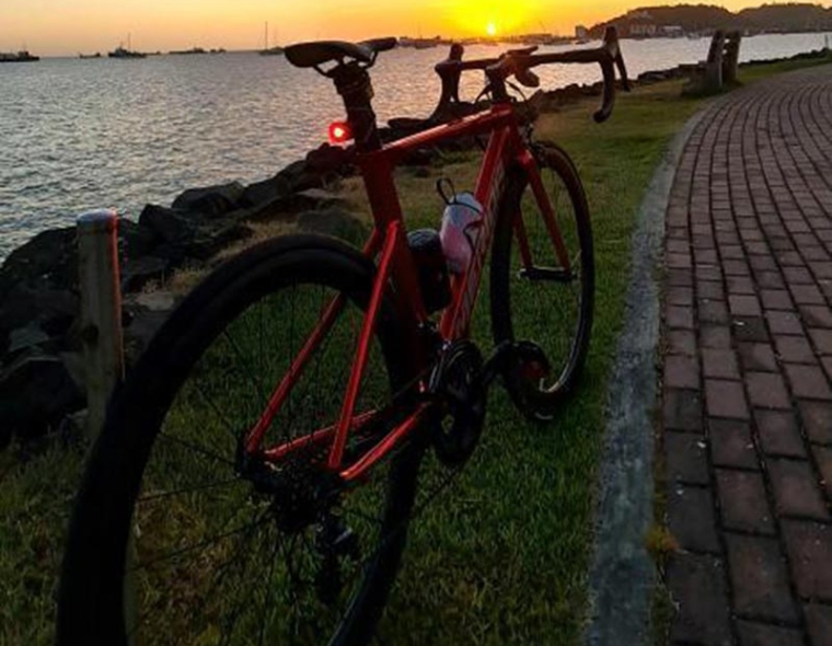 Red Merida road bike @xopamike 1